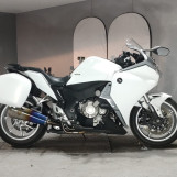Мотоцикл Honda VFR1200FD с пробегом 26953 km