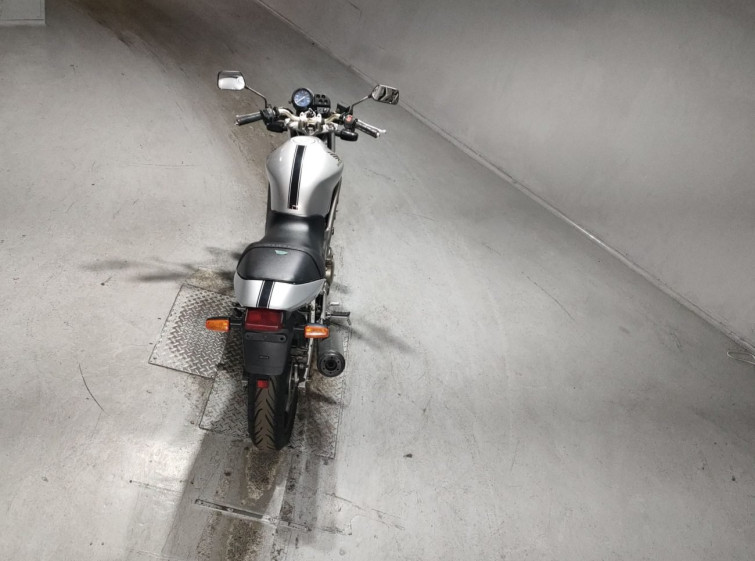 Мотоцикл Honda VTR250 з пробігом 14756 km