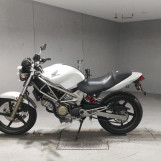 Мотоцикл Honda VTR250 з пробігом 14756 km