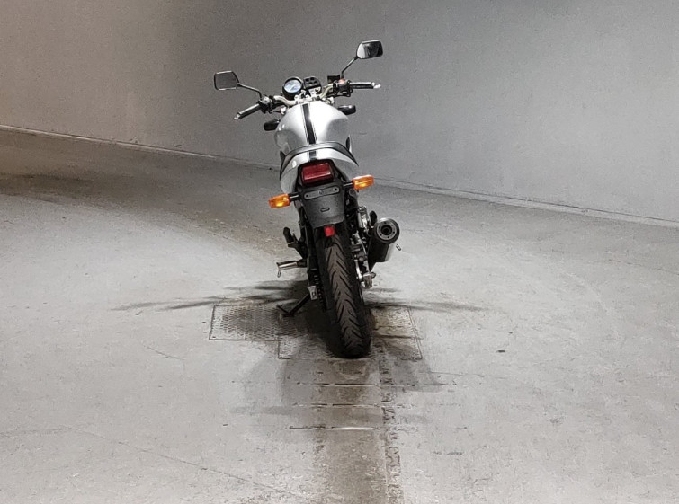 Мотоцикл Honda VTR250 з пробігом 14756 km