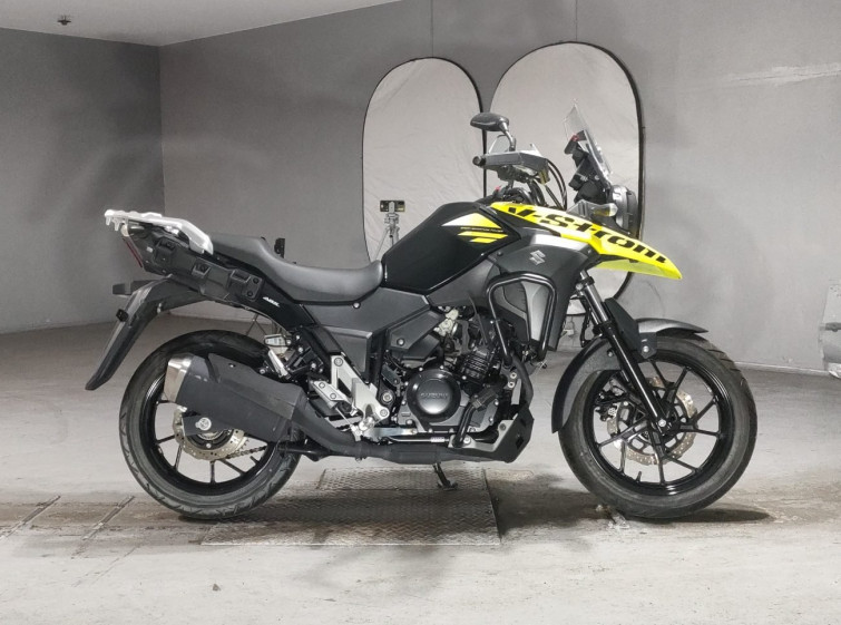 Мотоцикл Suzuki V-STROM DL250 с пробегом 2586 km