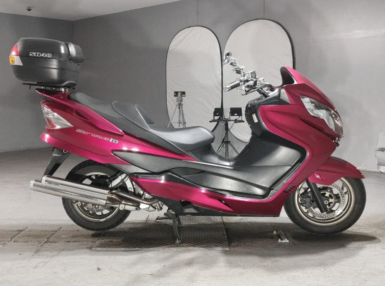 Мотоцикл Suzuki SKYWAVE 250 с пробегом 15203 km
