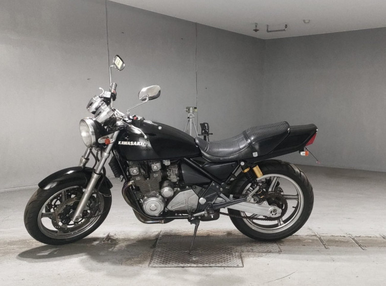 Мотоцикл Kawasaki ZEPHYR400 з пробігом 15248 km