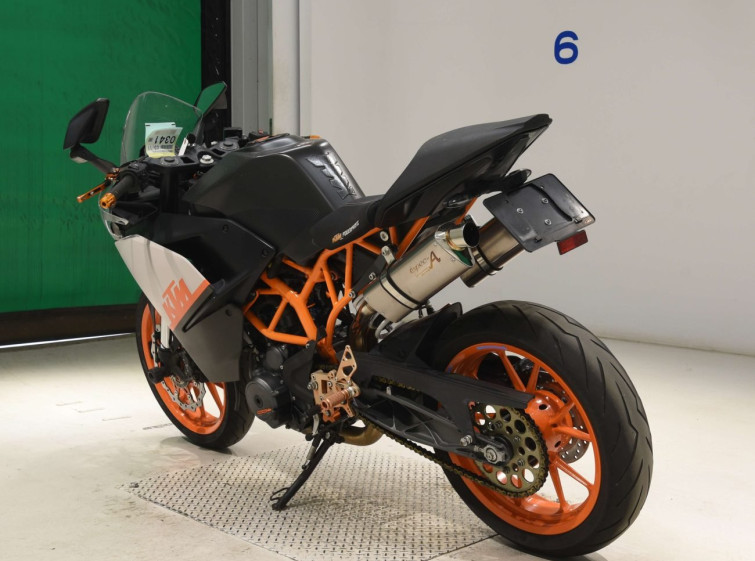 Мотоцикл KTM RC 250 с пробегом 19631 km