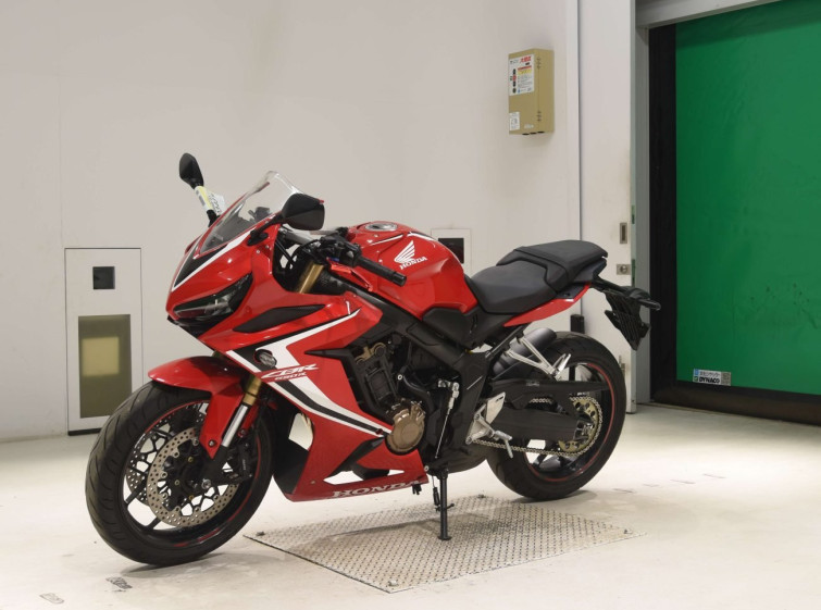 Мотоцикл Honda CBR650R с пробегом 39139 km