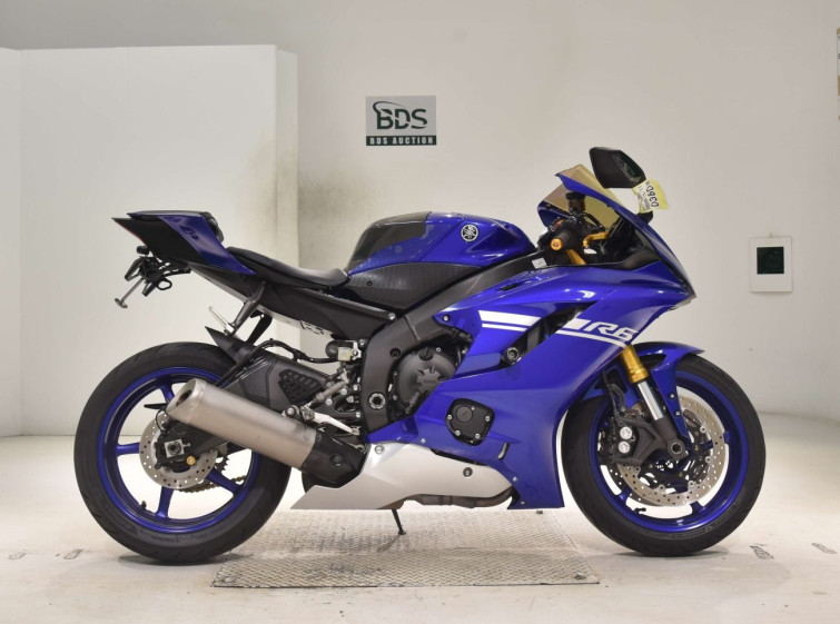 Мотоцикл Yamaha YZF-R6 з пробігом 29292 km