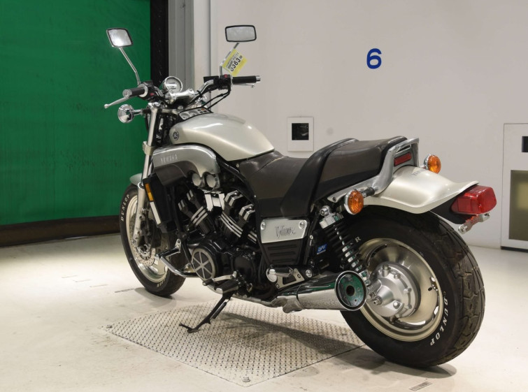 Мотоцикл Yamaha V-MAX1200 с пробегом 24335 km