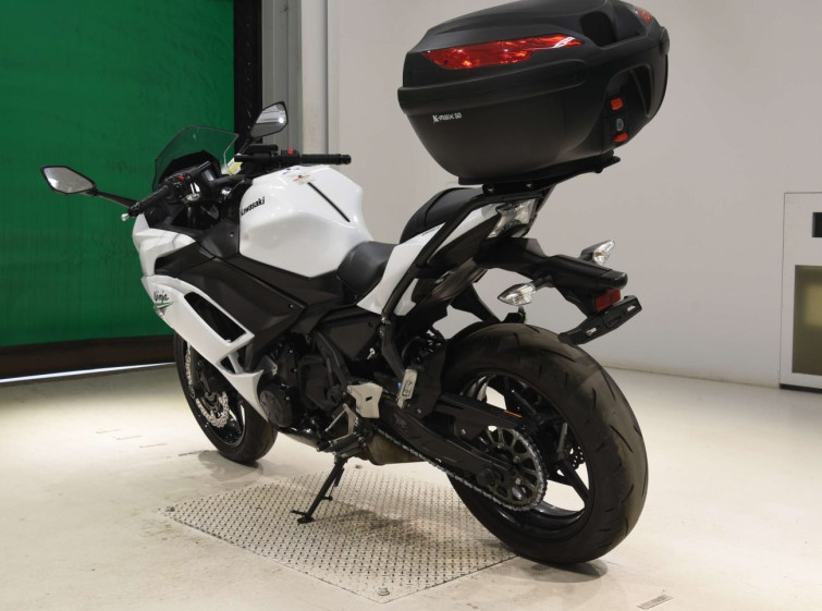 Мотоцикл Kawasaki NINJA650A