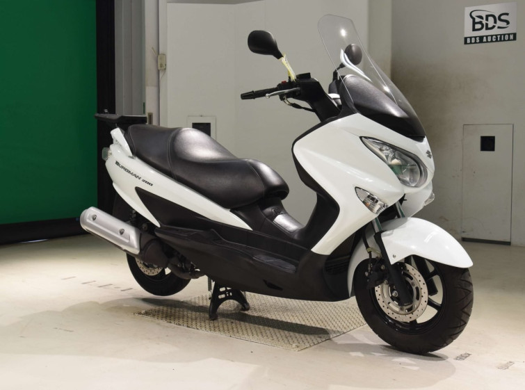 Мотоцикл Suzuki BURGMAN200 с пробегом 15088 km