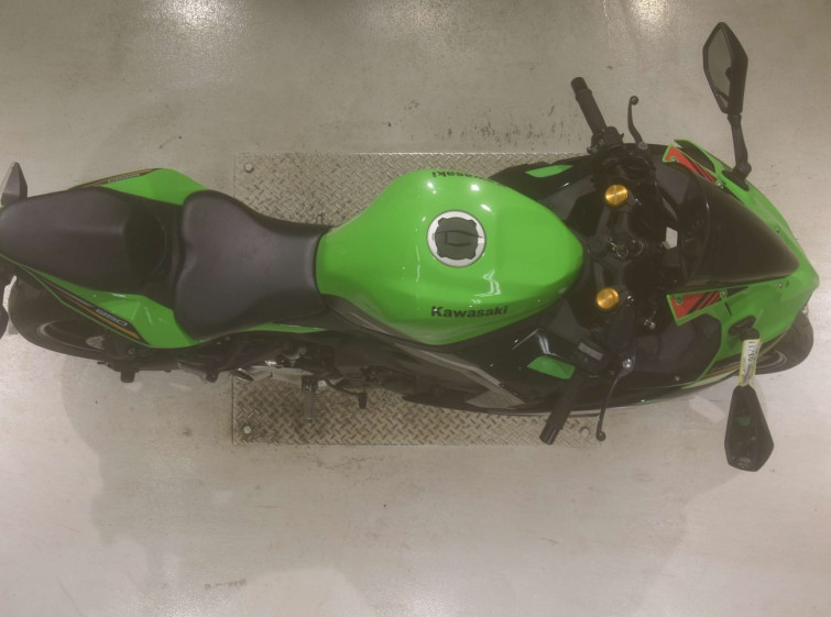 Мотоцикл Kawasaki NINJA ZX-25R с пробегом 6743 km