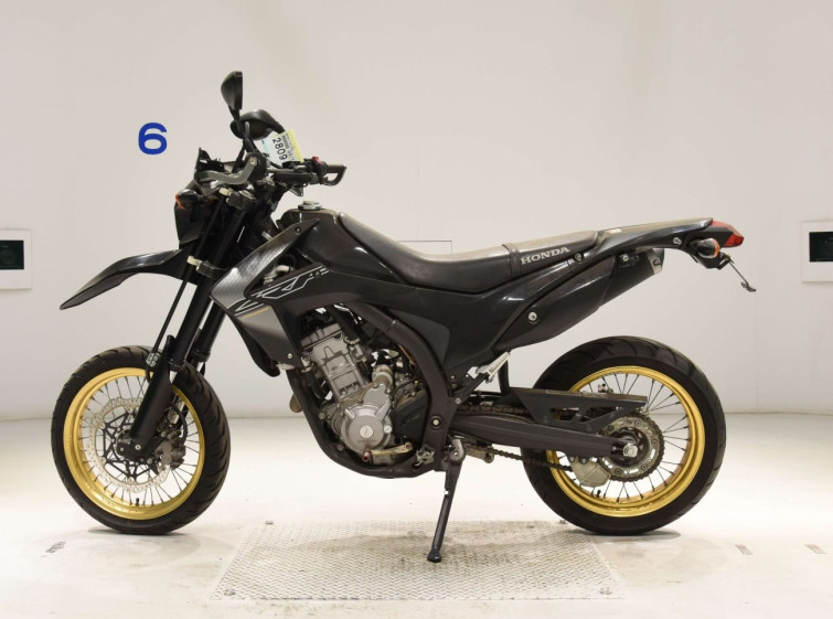 Мотоцикл Honda CRF250M с пробегом 9000 km