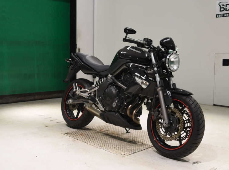Мотоцикл Kawasaki ER-4N з пробігом 14975 km