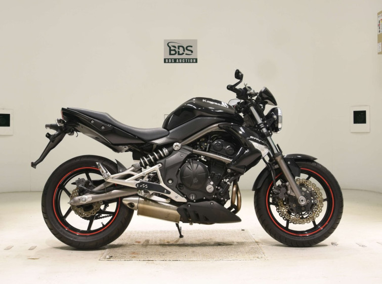 Мотоцикл Kawasaki ER-4N з пробігом 14975 km