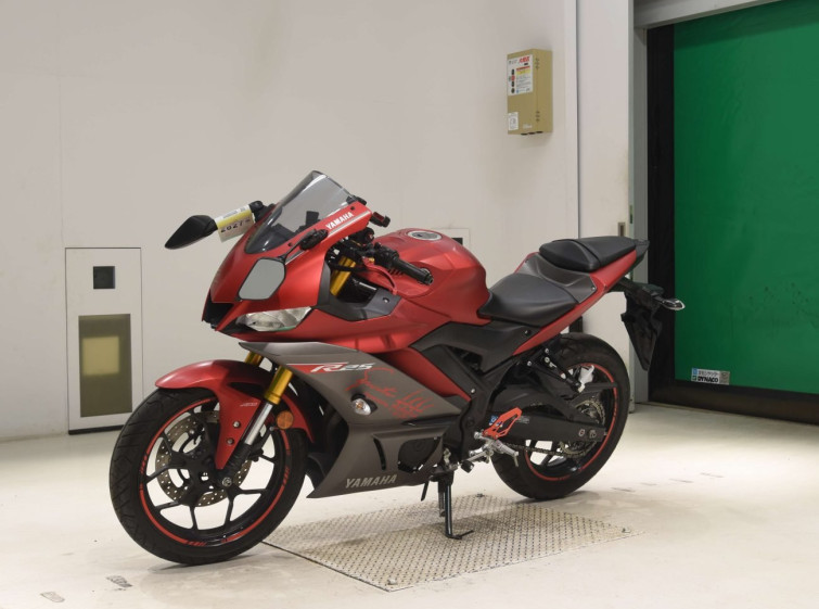 Мотоцикл Yamaha YZF-R25A