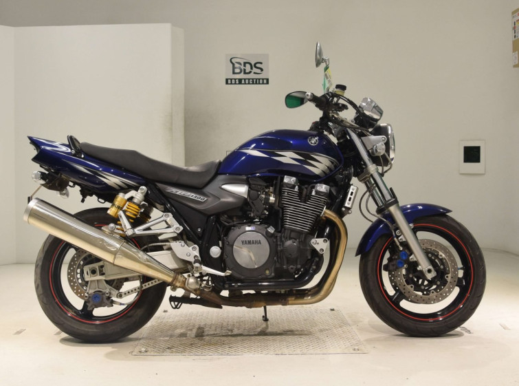 Мотоцикл Yamaha XJR1300 с пробегом 6663 km