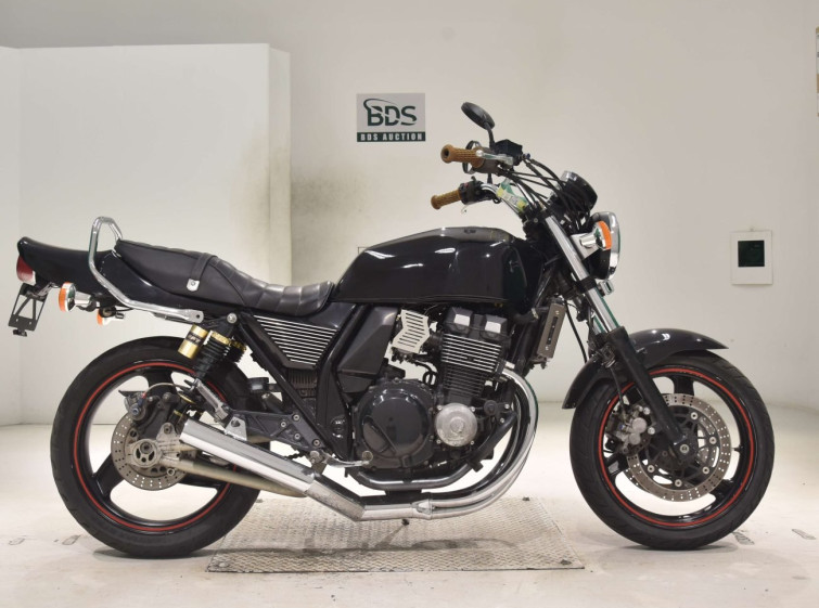 Мотоцикл Kawasaki ZRX400 з пробігом 7048 km