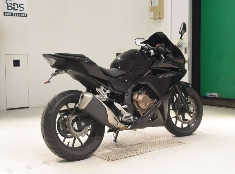 Мотоцикл Honda CBR400R