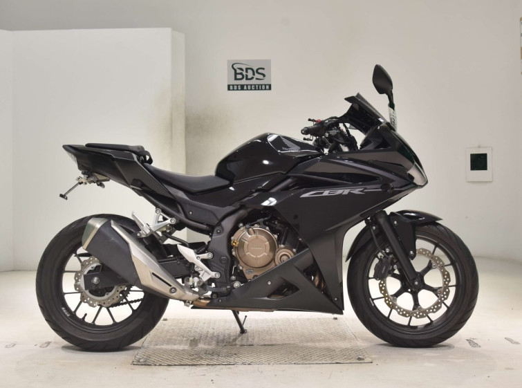 Мотоцикл Honda CBR400R