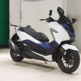 Мотоцикл Honda FORZA