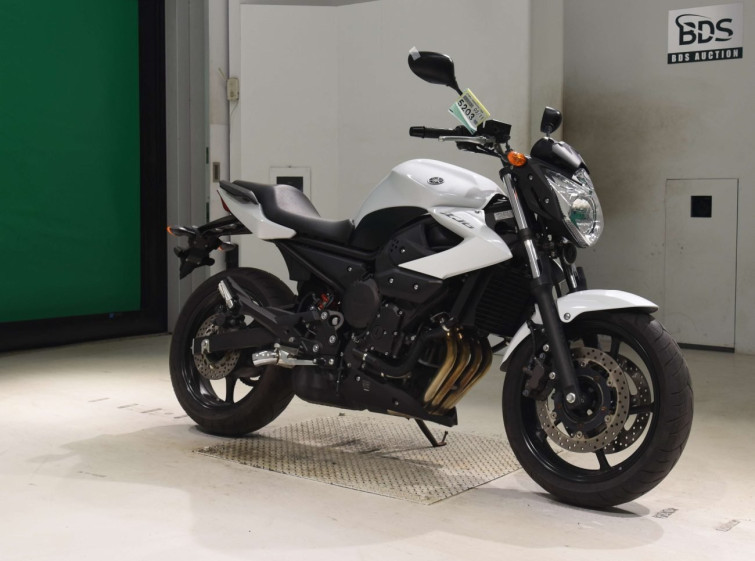 Мотоцикл Yamaha xj6n с пробегом 10189 km