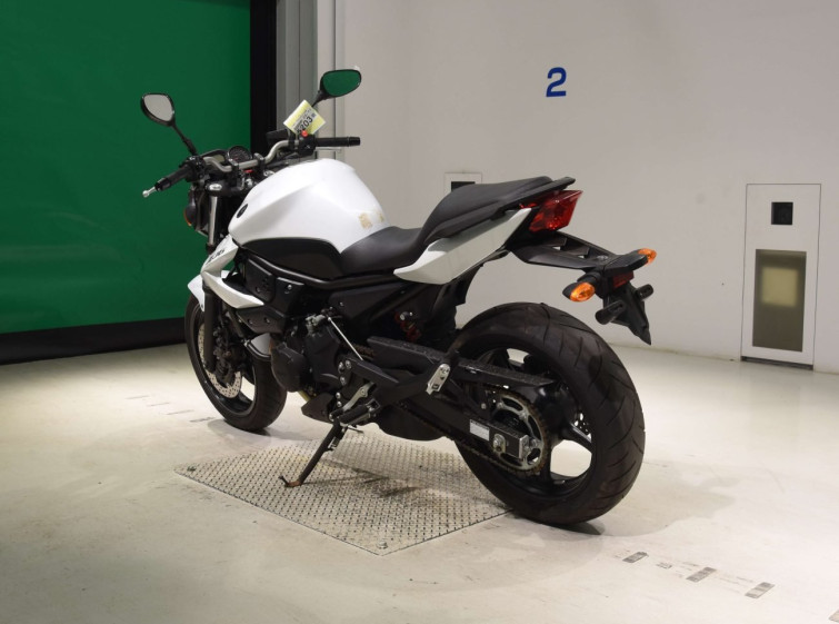 Мотоцикл Yamaha xj6n с пробегом 10189 km