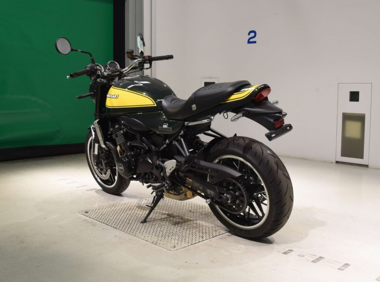 Мотоцикл Kawasaki Z900RS з пробігом 4984 km