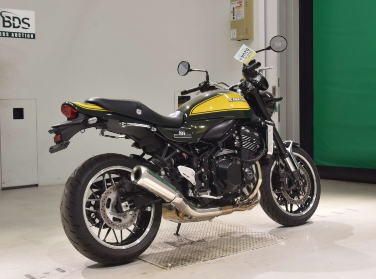 Мотоцикл Kawasaki Z900RS з пробігом 4984 km