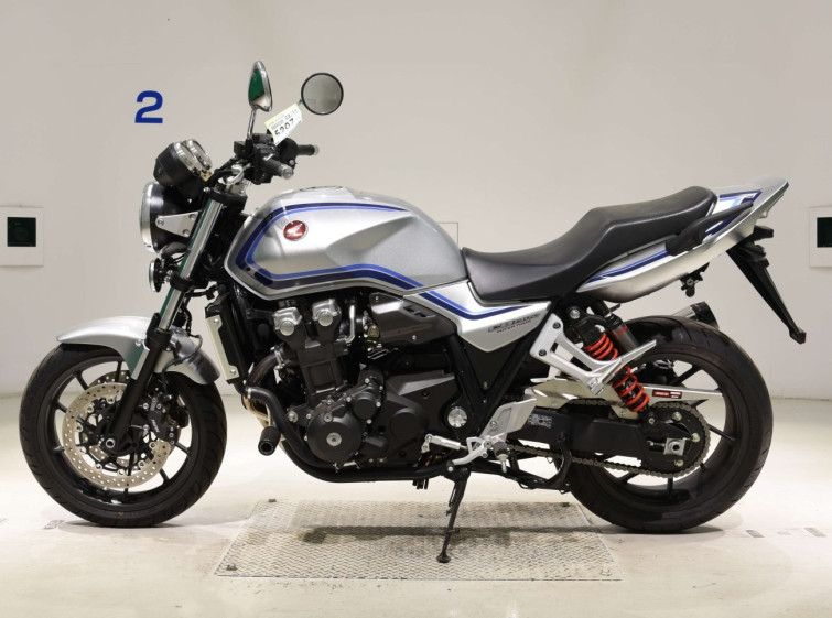 Мотоцикл Honda CB1300SF з пробігом 756 km