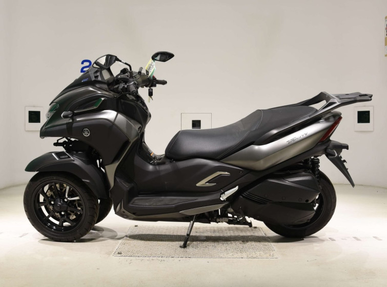 Мотоцикл Yamaha TRICITY300 с пробегом 4082 km