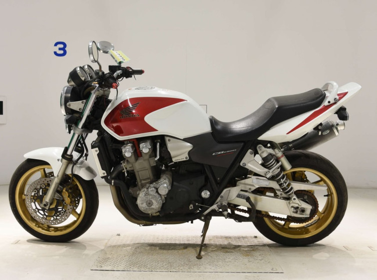 Мотоцикл Honda CB1300SF с пробегом 13317 km