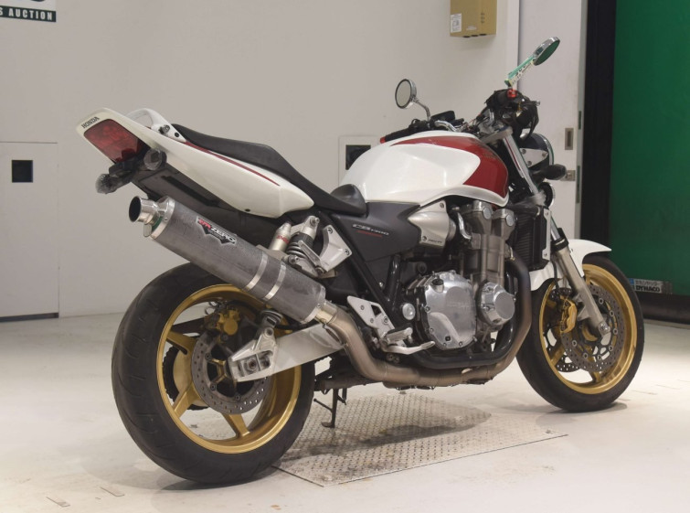 Мотоцикл Honda CB1300SF с пробегом 13317 km