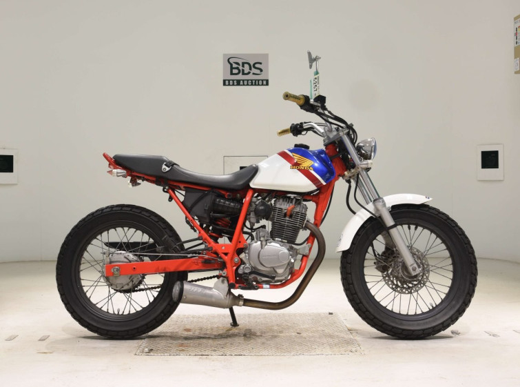 Мотоцикл Honda FTR223 с пробегом 6752 km