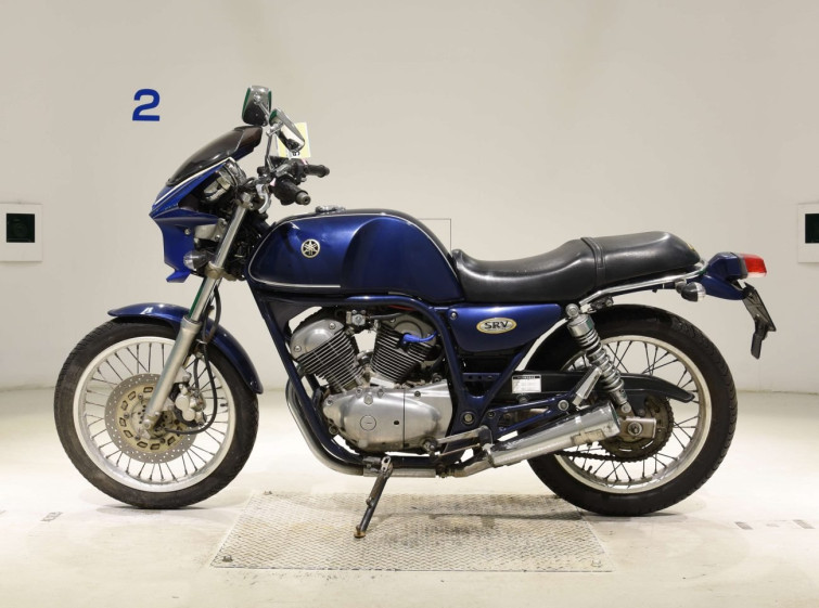 Мотоцикл Yamaha SRV250