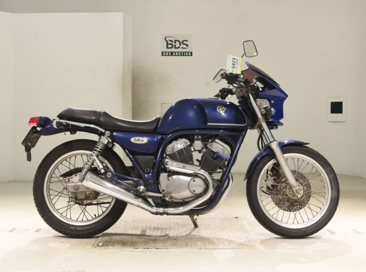 Мотоцикл Yamaha SRV250