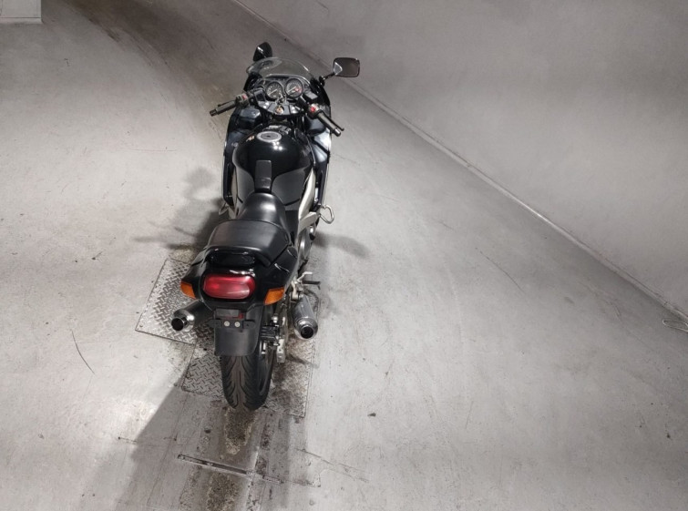 Мотоцикл Kawasaki ZZ-R400 с пробегом 45001 km