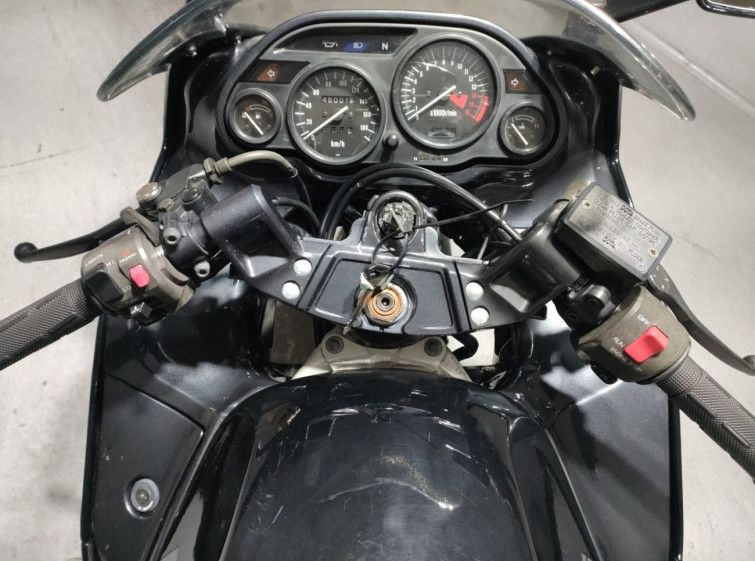 Мотоцикл Kawasaki ZZ-R400 с пробегом 45001 km