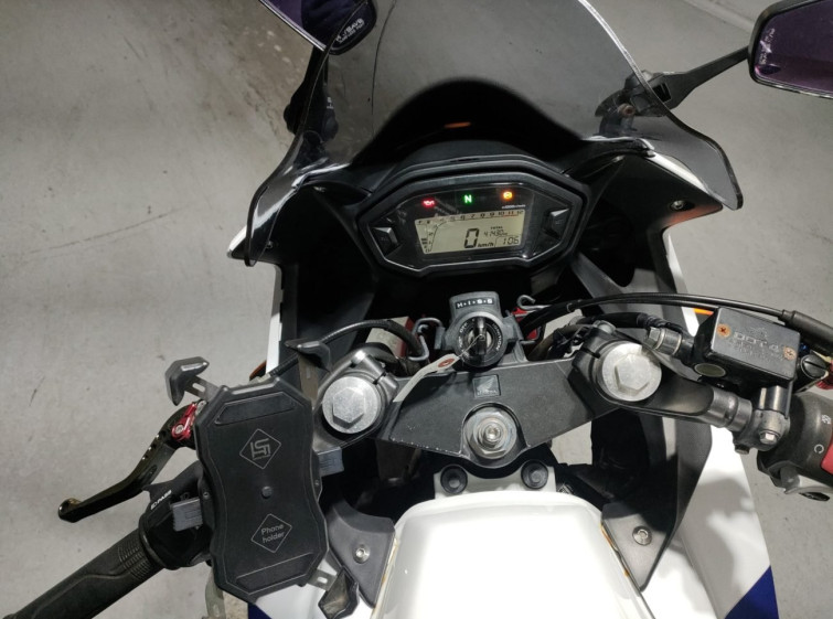 Мотоцикл Honda CBR400R с пробегом 41430 km