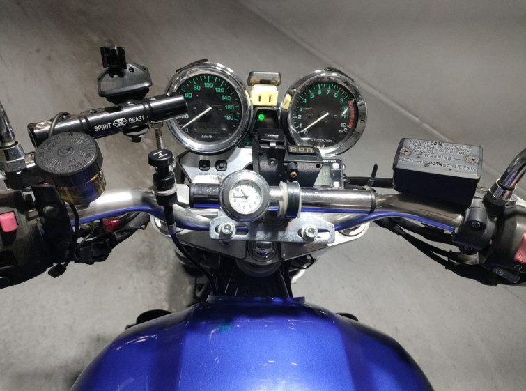 Мотоцикл Yamaha XJR1300 з пробігом 74285 km