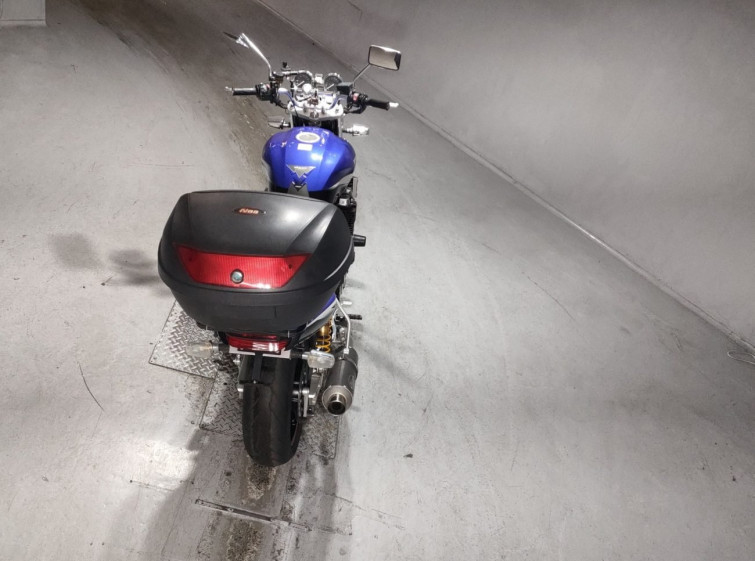 Мотоцикл Yamaha XJR1300 з пробігом 74285 km