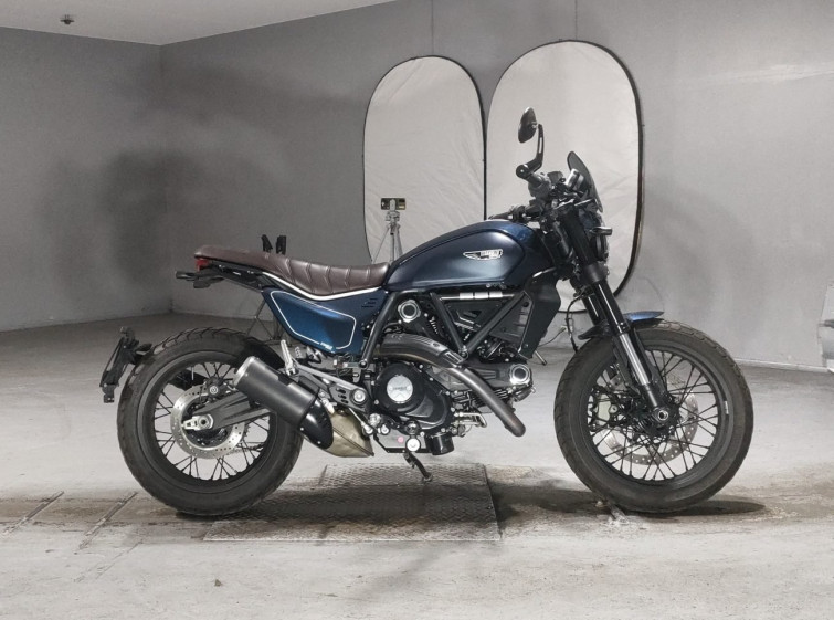 Мотоцикл Ducati SCRAMBLER NIGHTSHIFT с пробегом 6618 km