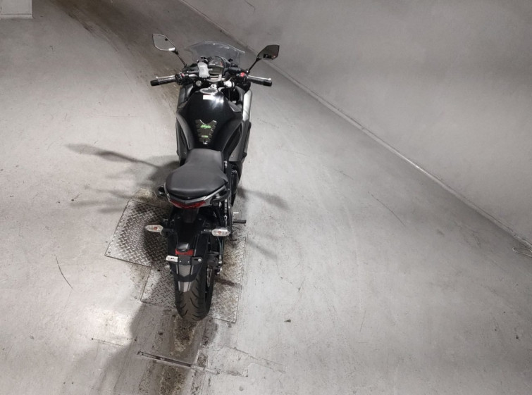 Мотоцикл Kawasaki NINJA400 з пробігом 7223 km