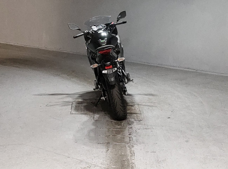 Мотоцикл Kawasaki NINJA400 з пробігом 7223 km