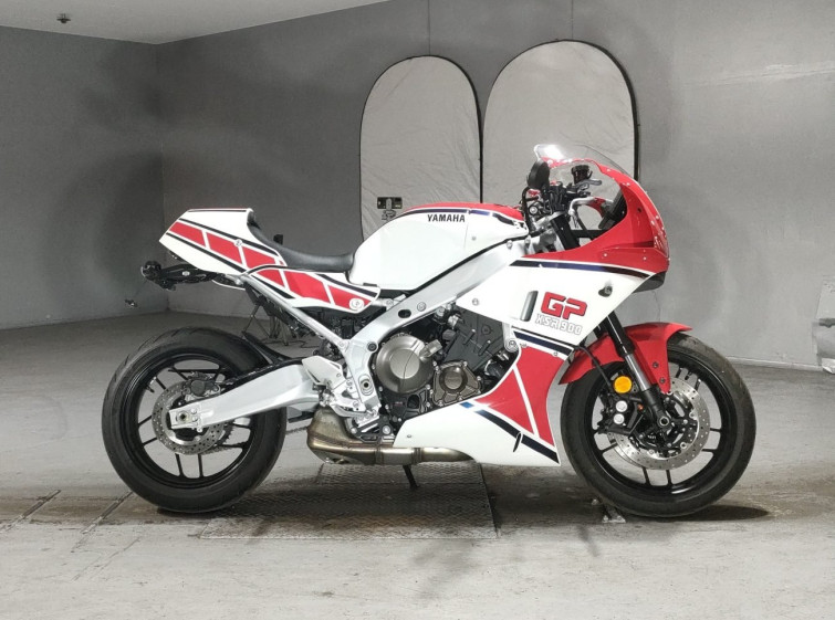 Мотоцикл Yamaha XSR900GP с пробегом 370 km