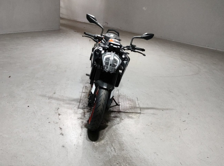 Мотоцикл KTM 890 DUKE с пробегом 1 km