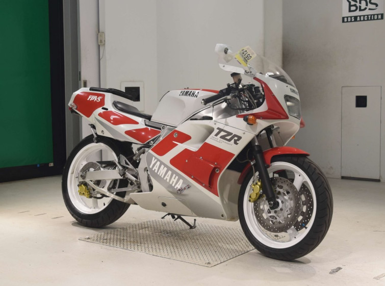 Мотоцикл Yamaha TZR250-3 з пробігом 10507 km