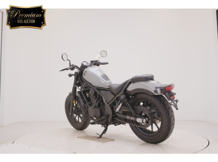 Мотоцикл Honda rebel 500 з пробігом 7156 km