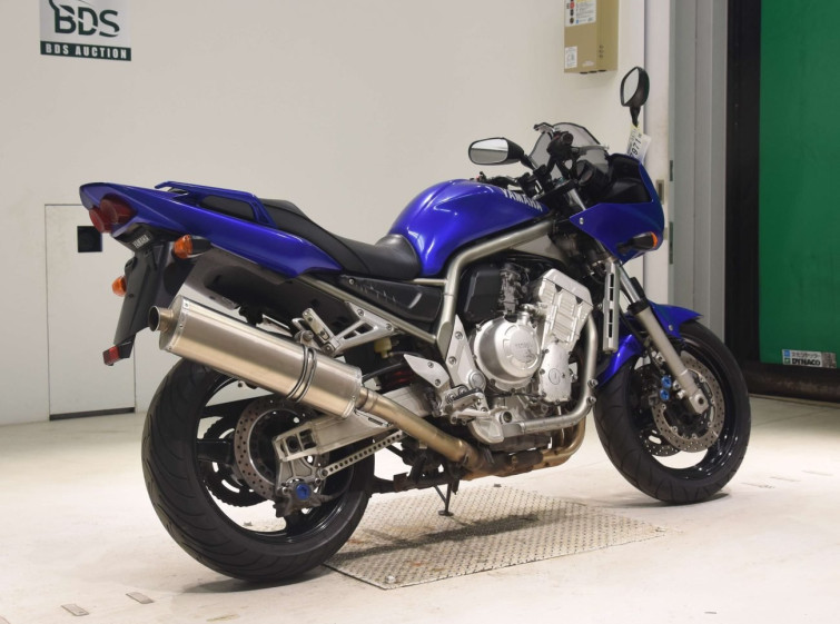 Мотоцикл Yamaha FZS1000 с пробегом 25000 km