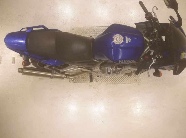Мотоцикл Yamaha FZS1000 с пробегом 25000 km