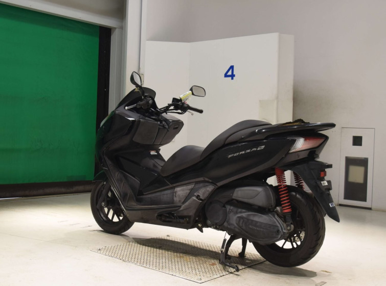 Мотоцикл Honda FORZA SIA с пробегом 25245 km