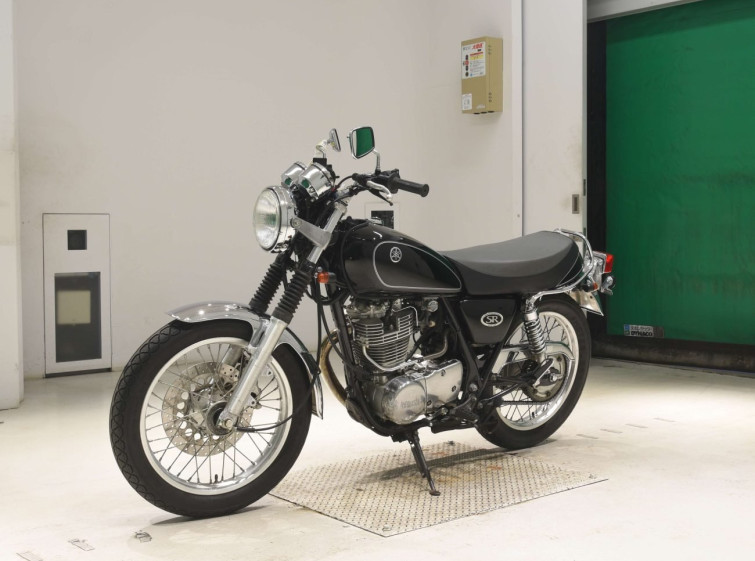Мотоцикл Yamaha SR400-3 с пробегом 5029 km